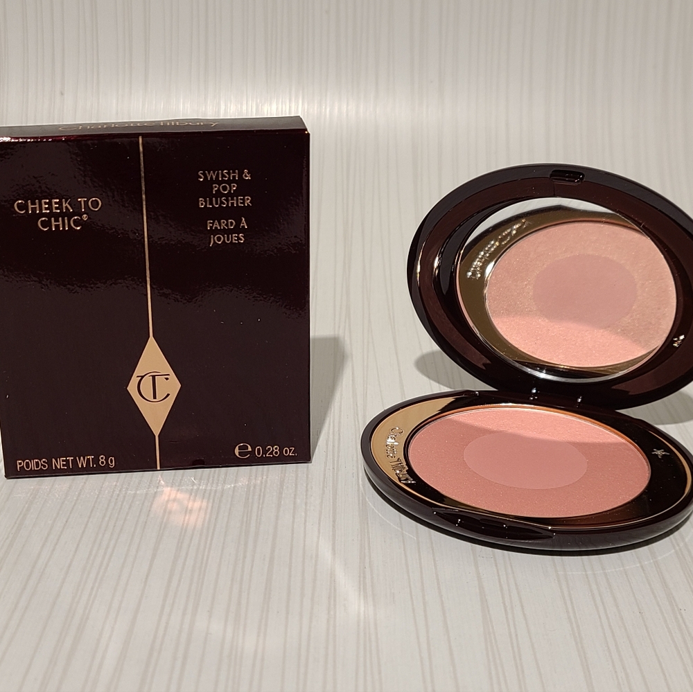Charlotte T Love Glow Swish & Pop Blusher